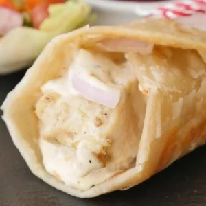 CHICKEN CHEESE PRATHA ROLL